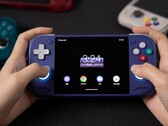 Der Retroid Pocket Nova ist ein Gaming-Handheld auf Android-Basis