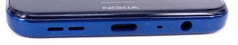 Unten: Lautsprecher, USB-C, Mikrofon, 3,5-mm-Audioport