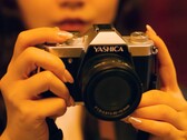 Die Yashica FX-D soll analoges Feeling mit digitalem Komfort kombinieren. (Bildquelle: Yashica)