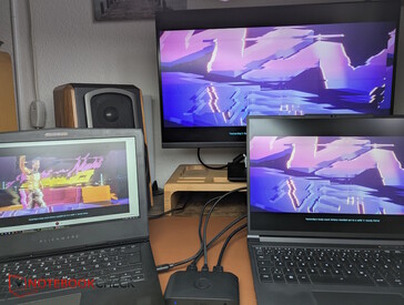 Der Stream links ist wenige Bilder verzögert, aber das Passthrough oben ist on time