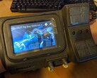 Raspberry Pi: Einplatinenrechner wird zum Pipboy und Fallout-Terminal (Bild: Justin Hart)