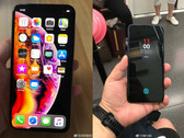 Das iPhone Xs und das OnePlus 6T, in beiden Fällen sind die Bilder nicht real sondern gefaked.
