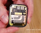 Die Apple Watch Series 7 kam später als erwartet auf den Markt, da es Probleme bei der Fertigung der neuen Displays gab. (Bild: iFixit)