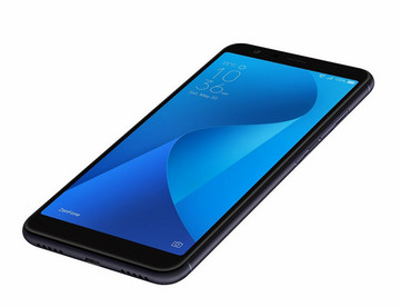 5,7 Zoll groß ist das Display im schlanken 18:9 Format