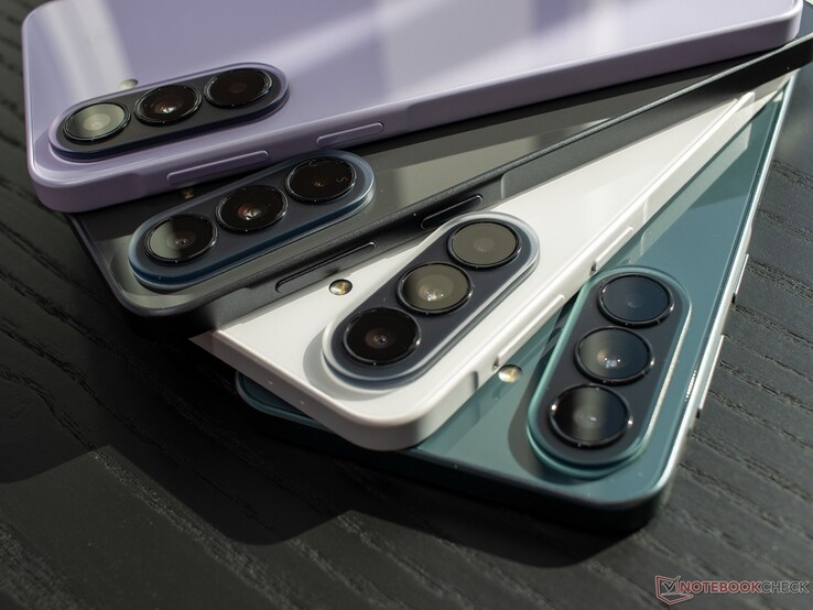 Samsung soll die Kameras des Galaxy A37 unverändert im Galaxy A38 verbauen.