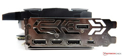 Die externen Anschlüsse der MSI GeForce RTX 2080 Ti Gaming X Trio