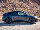 Das Tesla Model Y gehört offenbar nicht zu den praktischsten Polizeiautos (Bild: Tyler Casey)