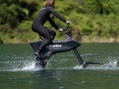 Manta5 Hydrofoiler SL3: Wasserfahrrad mit hoher Geschwindigkeit