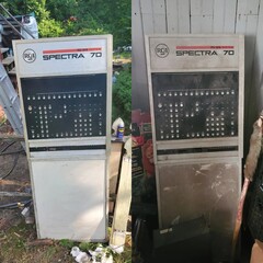 Das gefundene Computerpanel links nach und rechts vor der Reinigung (Bildquelle: SonOfADeadMeme / Reddit)