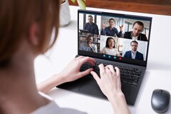 Das MSI Prestige 13 Evo verspricht eine eindrucksvolle Ausstattung im ultraleichten Gehäuse. (Bild: MSI)