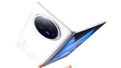 Laut einem Leaker wird das Vivo X Fold3 als erstes Modell der Serie auch global erhältlich sein, auf Geekbench wurde es bereits mehrfach entdeckt. (Bild: Panda is bald, Weibo)