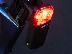 Nicht nur eine Lampe, sondern auch ein Radarsystem: Reco 80 Link (Bildquelle: Sigma)