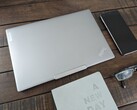 ThinkPad Z13 Gen 2 Laptop im Test: Lenovos Antwort auf das Dell XPS 13