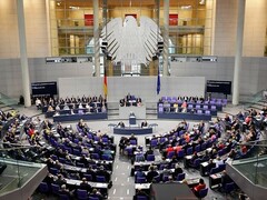 Der Deutsche Bundestag (Quelle: bundestag.de)