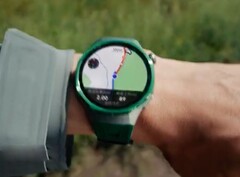 Die Huawei Watch GT 7 Pro wird auch in Grün angeboten.