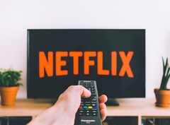 Neben den bekannten Serien und Filmen könnte Netflix künftig auch mit einem eigenen Gaming-Angebot aufwarten (Bild: freestocks)