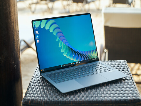 Huawei MateBook X Pro 2024 Laptop im Test - 980 Gramm Magnesium-Ultrabook mit beeindruckendem OLED-Panel
