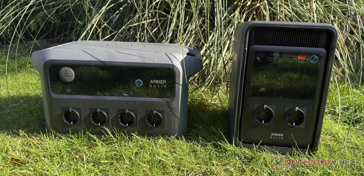 Die Anker Solix S2000 (rechts) ist etwas tiefer und höher, aber wesentlich schmaler und leichter als die C2000 Gen 2.