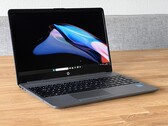 HP 250 G9 im Test - Günstiger Office-Laptop mit Core i3 und IPS-Panel