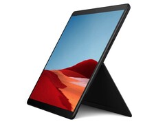 Amazon verkauft die LTE-Variante des Surface Pro X mit 16GB RAM und einer 512GB großen SSD aktuell zum Deal-Preis von 1.049 Euro (Bild: Microsoft)