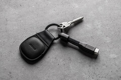 Nomad ChargeKey präsentiert sich als überarbeitete Ladelösung für das Schlüsselbund in komplett neuem Design. (Bild: Nomad)