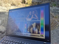 Im Freien bei Sonnenlicht