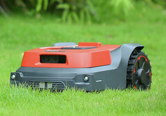Mit RoboUp startet ein intelligenter Mähroboter bei Kickstarter. (Bild: RoboUp)