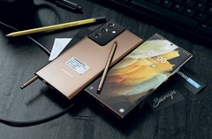 Erste Bilder eines Zubehör-Herstellers auf Alibaba bekräftigen das Galaxy S22 Ultra-Design mit S-Pen-Slot (Konzeptbild: LetsGoDigital)