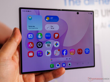Samsung Galaxy Z Fold8 im Notebookcheck Hands-On