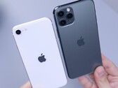 Die Kamera des iPhone SE der zweiten Generation kann es nicht ganz mit den Kameras der teureren Modelle aufnehmen. (Bild: Daniel Romero, Unsplash)