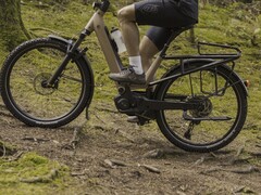 Xroad FS 6: SUV-E-Bike kommt mit Federgabel und Dämpfer (Bildquelle: Moustache)
