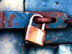 Geoblocking: Bundesnetzagentur schreitet ein, Unterstützung für Verbraucher.