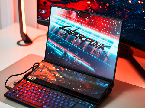 Asus ROG Zephyrus Duo 16 Notebook im Test: Multitasking-Monster mit AMD Zen4, RTX 4090 & Mini-LED