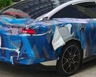 Spionagefoto: Getarnter Prototyp der dritten Generation des BYD Han, aufgenommen von der BYD-Fan-Community (Di Fen Zhi Jia).