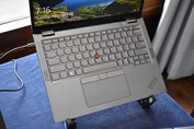 ThinkPad X13 Yoga G4 Storm Grey: 1.5 mm Tastatur