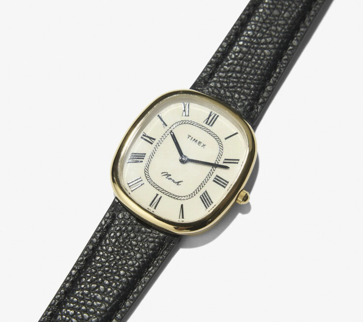 Nahaufnahme der Noah × Timex Boatswain