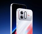 Das Honor Win RT2 packt einen geradezu gigantischen Akku ins relativ schlanke Gehäuse.