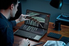 Das Asus Zenbook Pro Duo 15 bietet gleich zwei 4K-Touchscreens. (Bild: Asus)