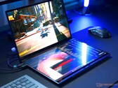 Das Asus Zenbook 14 Duo ist jetzt auch mit Intel Core Ultra 9 285H erhältlich. (Bildquelle: Notebookcheck)