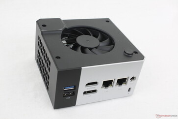 Oberteil mit entfernter äußerer Metallabdeckung