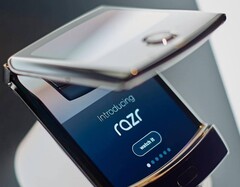 Motorola Razr: Falt-Display des Klapp-Handys nach nur 1 Woche Schrott.