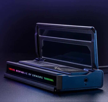 Der Ständer ist klappbar (Bildquelle: Asus)