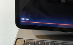 Der Halo-Effekt ist vor allem bei filigranen Elementen auf schwarzem Hintergrund zu sehen. (Bild: @LukeMiani, Twitter)