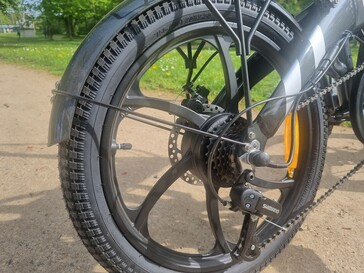 Der Motor ist in der Hinterradnabe verbaut