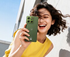 Das Moto X70 Air startet in Deutschland in Kürze als Motorola Edge 70. (Bildquelle: Motorola)