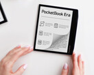 Der PocketBook Era E-Reader packt ein E Ink Carta 1200 Display in ein wasserfestes Gehäuse. (Bild: PocketBook)