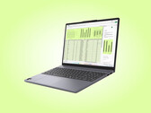 Das IdeaPad Slim 3 15Q7X11 in einer von zwei Farbversionen