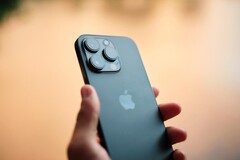 Das Apple iPhone der nächsten Generation könnte eine deutlich längere Akkulaufzeit bieten. (Bild: Quinn Battick)