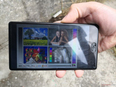 im Freien bei bedecktem Himmel