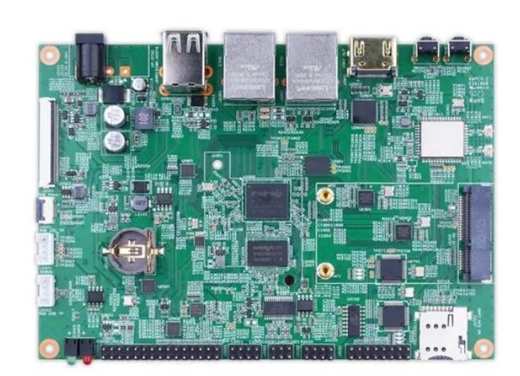 Auch GPIO-Pins sind vorhanden